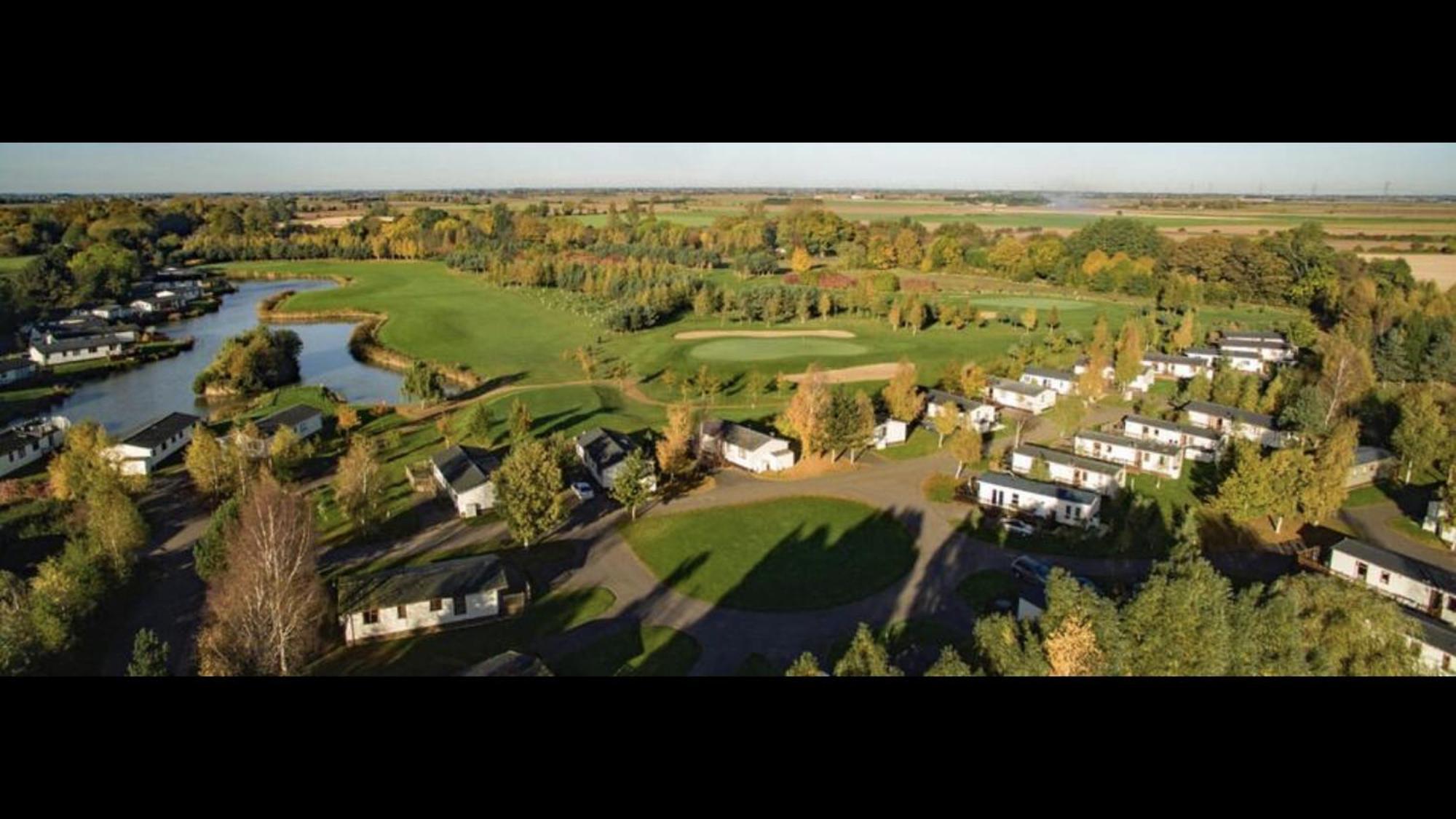 Bumblebee Lodge Tydd St. Giles Eksteriør billede